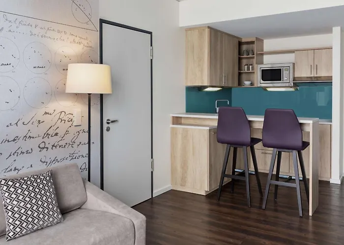 Stellaris Apartment Hotel